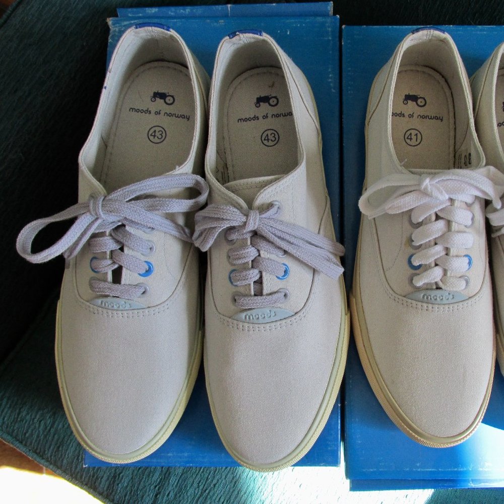 Moods Of Norway Lace up Canvas Tennis NWB